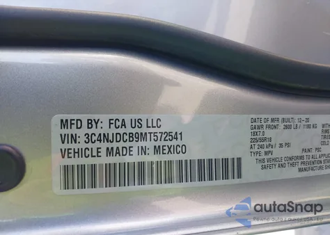 2021 Jeep Compass Limited 4X4 z USA, uszkodzony, nr VIN 3C4NJDCB9MT572541